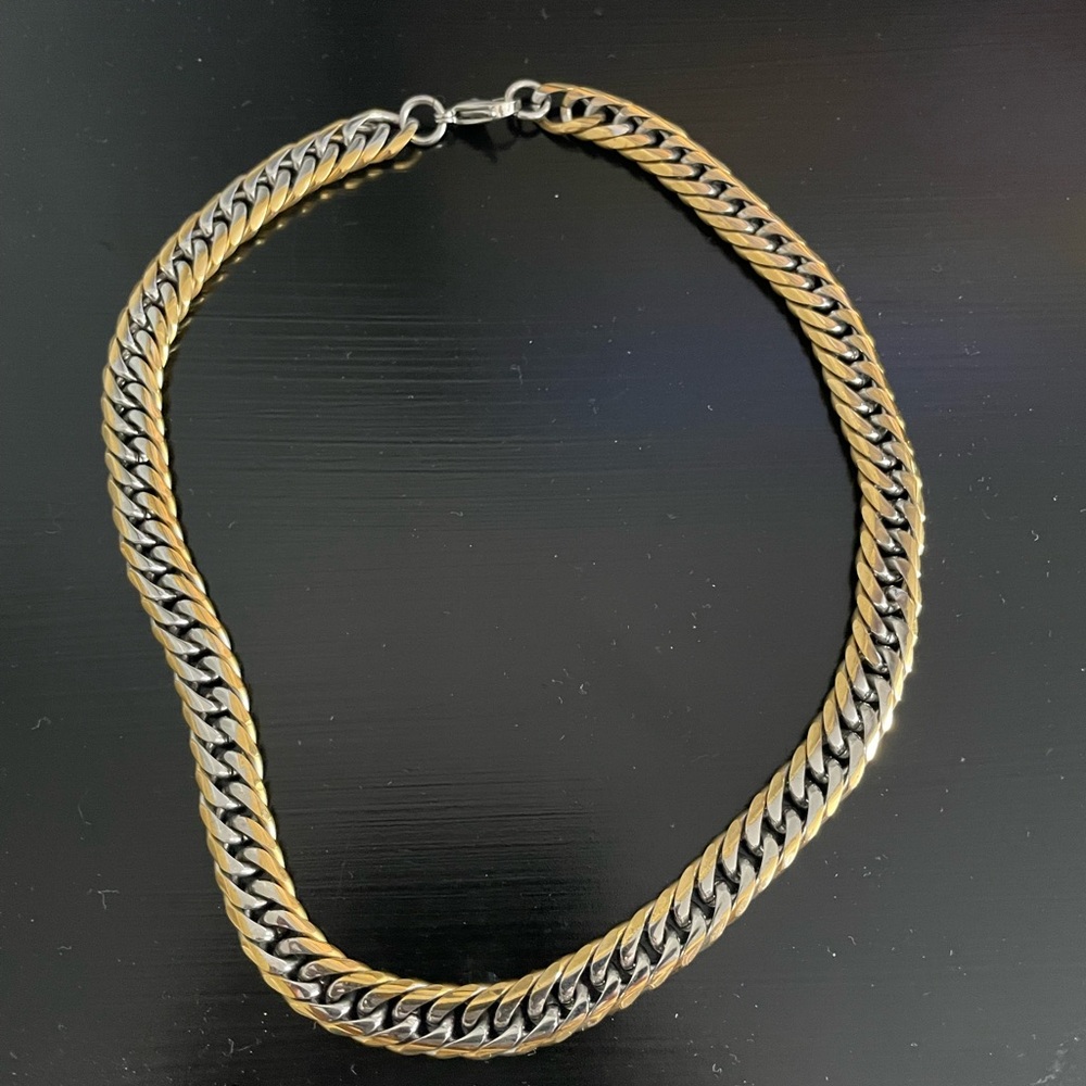 Mixed metal chain